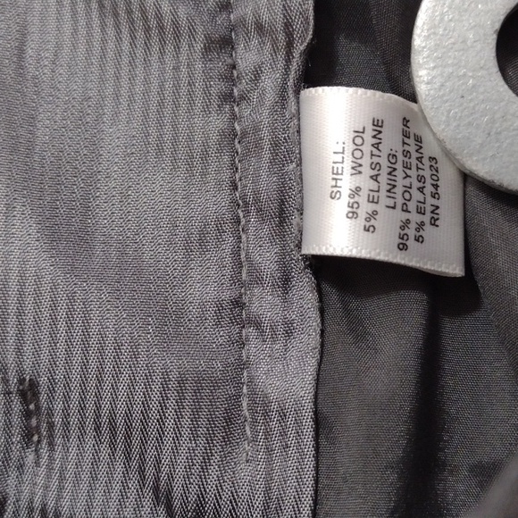 Banana Republic Gray Wool Mid Rise Martin Fit Flare Ankle Dress Pants Size 4 - Picture 3 of 12